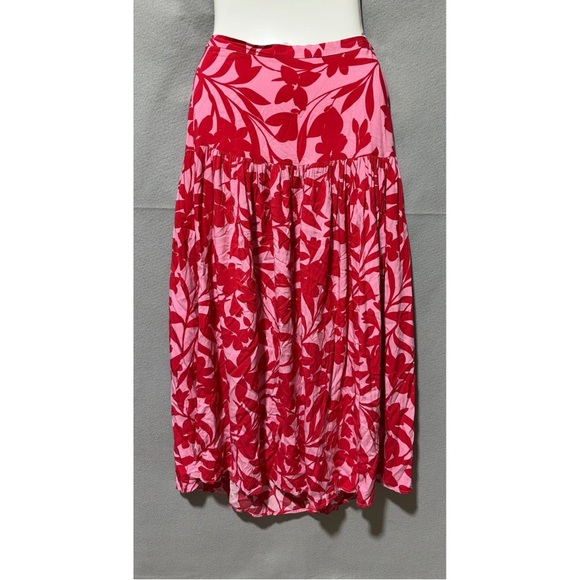 Abel The Label Dresses & Skirts - Floral Red and Pink Women's Skirt Abel the Label LARGE